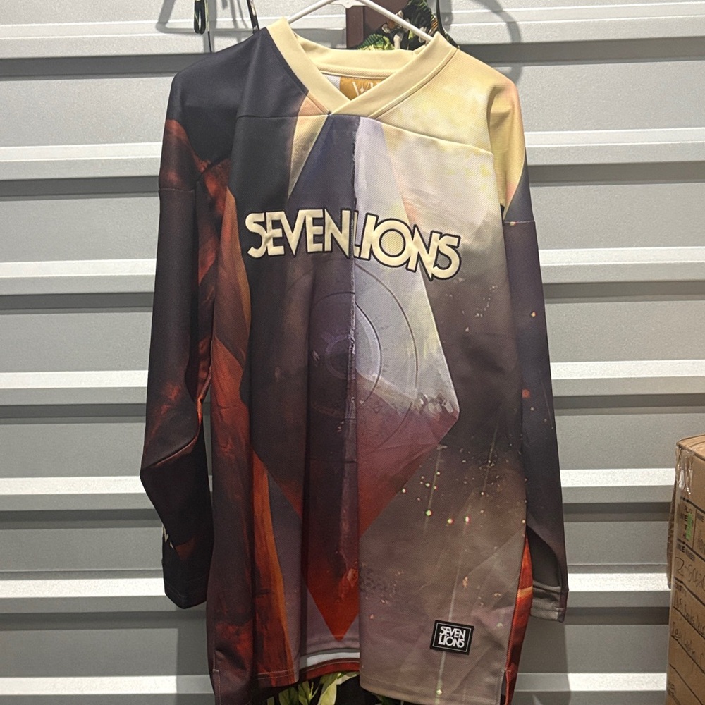 Seven Lions Graphic Long Sleeve Shirt